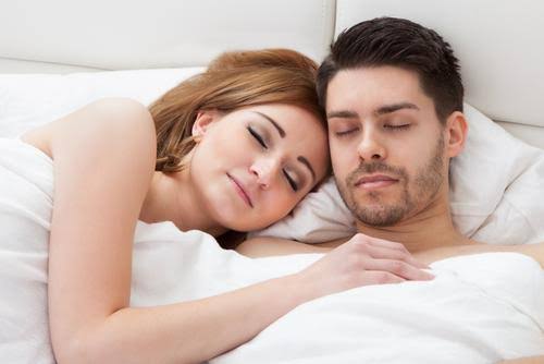 6 Reason Why You Should Sleep Naked With Your Partner Medicalcaremedia
